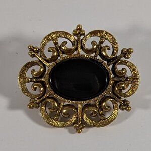 Lind Gal Gold Tone Onyx Brooch Vintage Pin